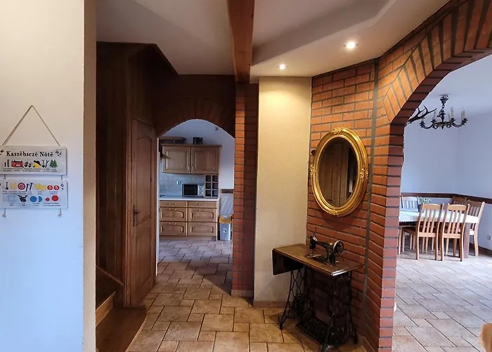 Kaszubskie Zacisze Dom Nad Jeziorem, Sauna, Balia Ogrodowa וילה Lipusz