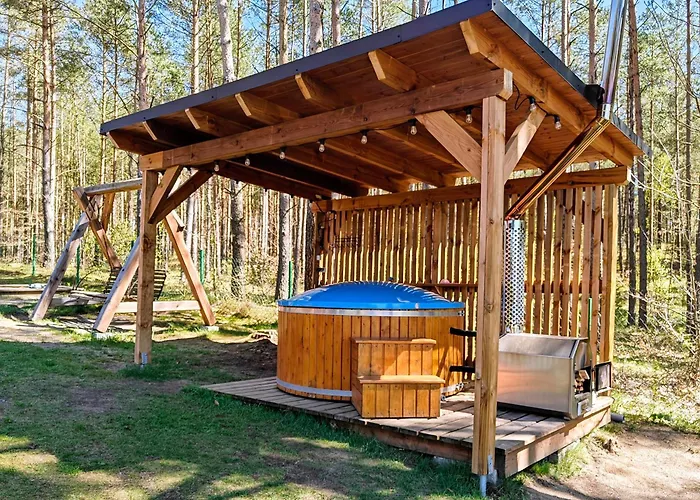 וילה Kaszubskie Zacisze Dom Nad Jeziorem, Sauna, Balia Ogrodowa Lipusz